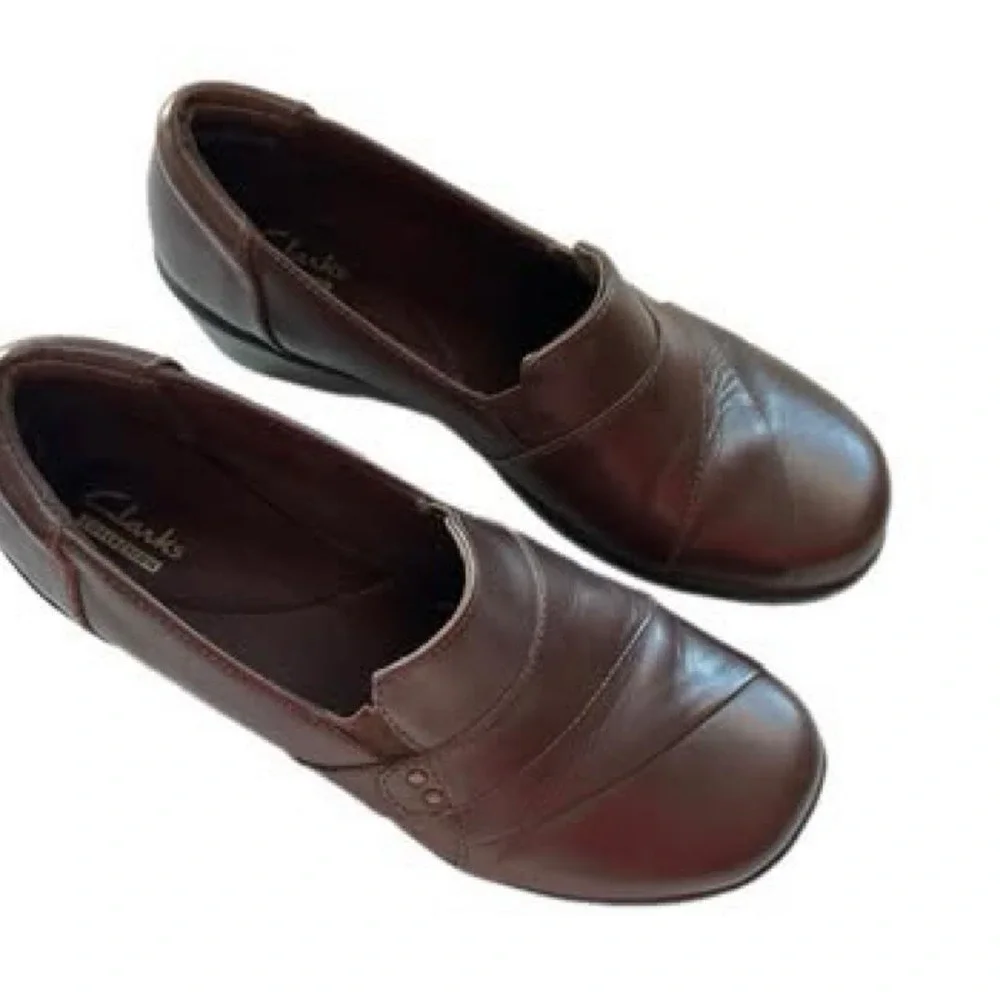 Clark's Size 9 Brown Leather Women's Shoes Loafers